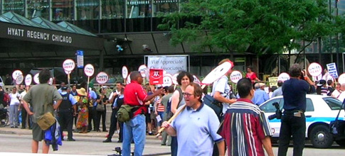 Fishman July 22 Hyatt Demo Chicago4web.jpg